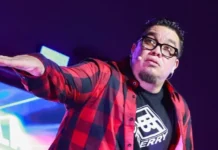 Franco Escamilla desata polémica por decir que “la función de los pobres es asustar a la clase media”; lo tachan de clasista Franco Escamilla desata polémica por decir que “la función de los pobres es asustar a la clase media”; lo tachan de clasista