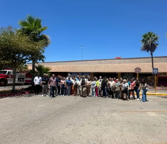 “¿Quién quemó Plaza Fiesta Las Palmas?”: locatarios de Los Mochis exigen respuestas